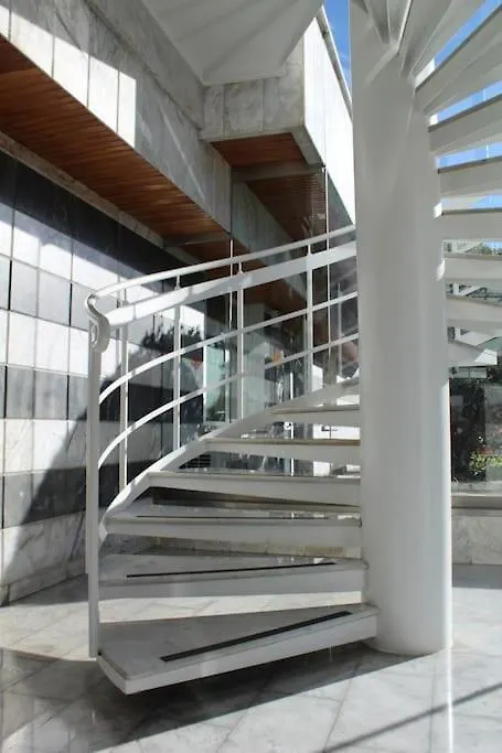 Appartamento Con Terrazzo Milano Italia