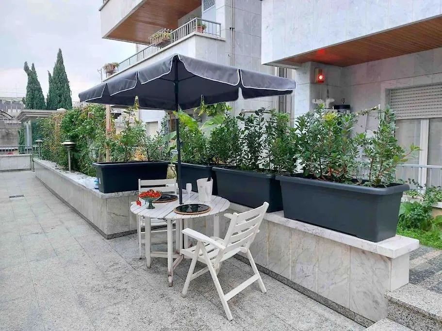 Apartment Appartamento Con Terrazzo Milano